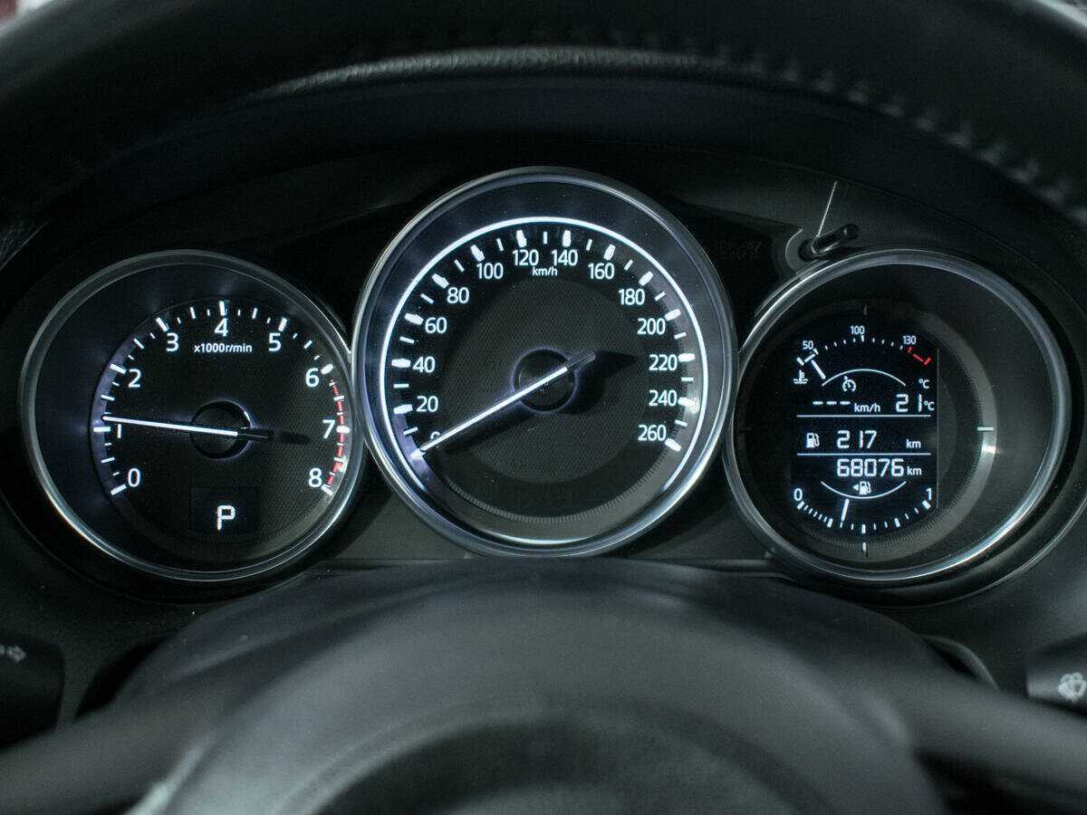 Mazda 6 с пробегом — 2017 год. Фото: #10