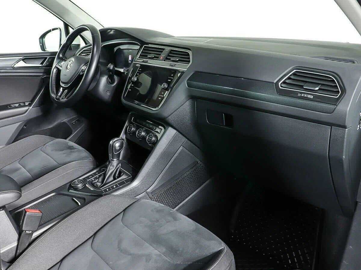 Volkswagen Tiguan с пробегом — 2017 год. Фото: #6