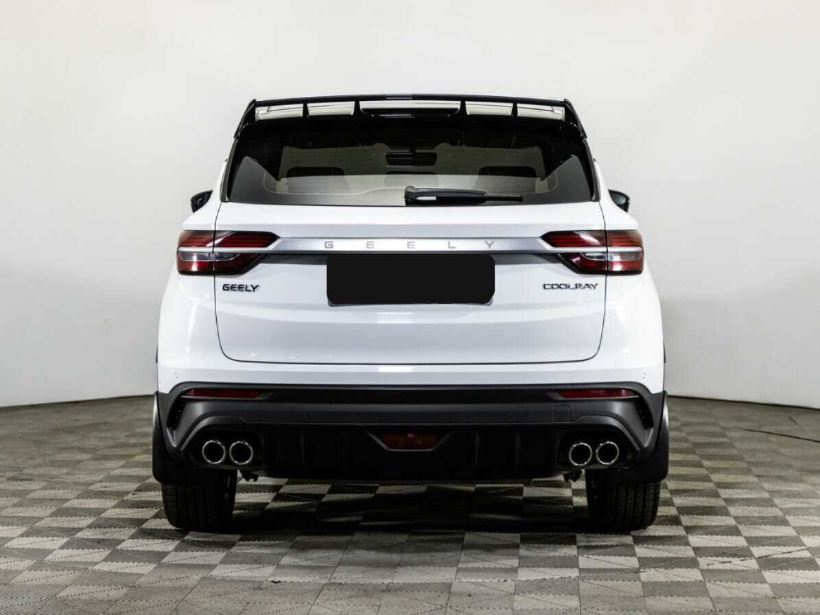 Geely Coolray с пробегом — 2022 год. Фото: #4