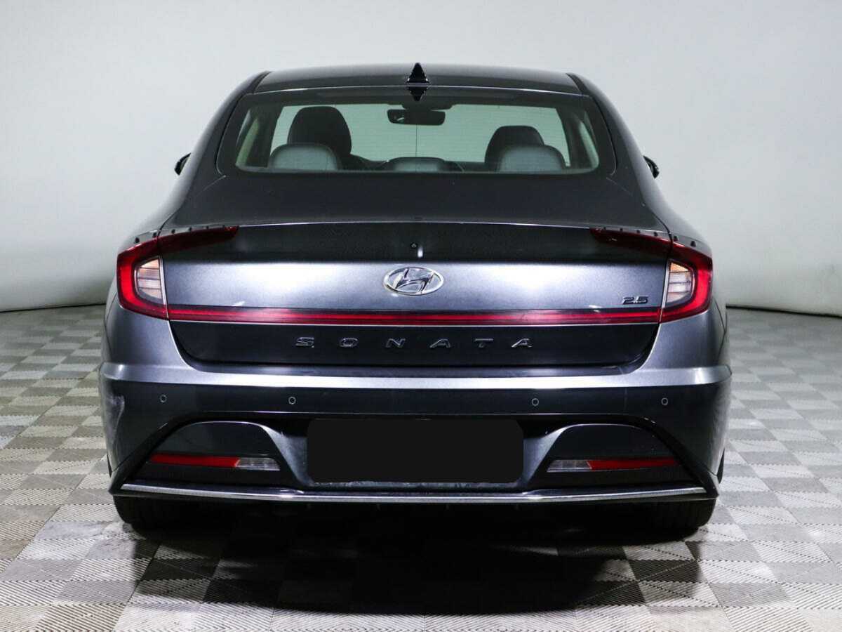 Hyundai Sonata с пробегом — 2020 год. Фото: #4