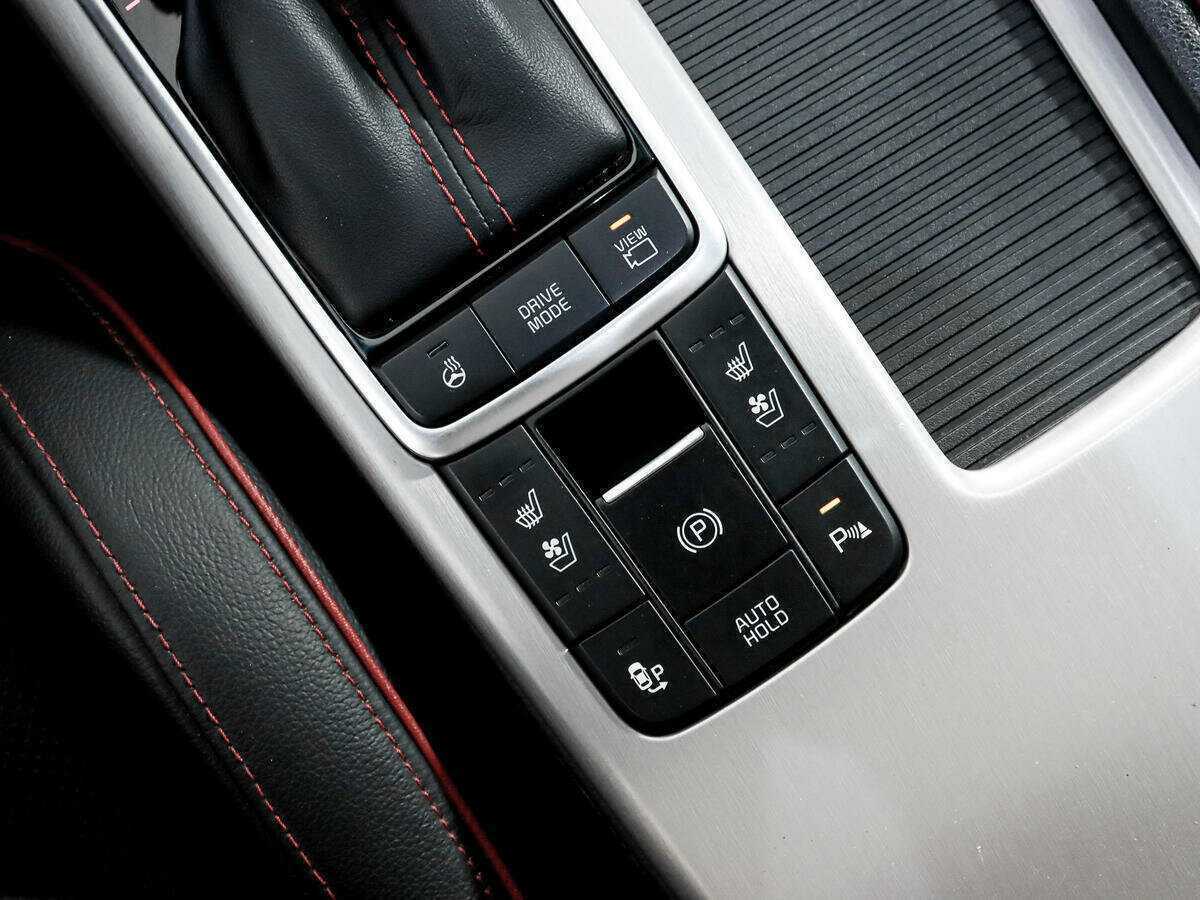 Kia Optima с пробегом — 2018 год. Фото: #18