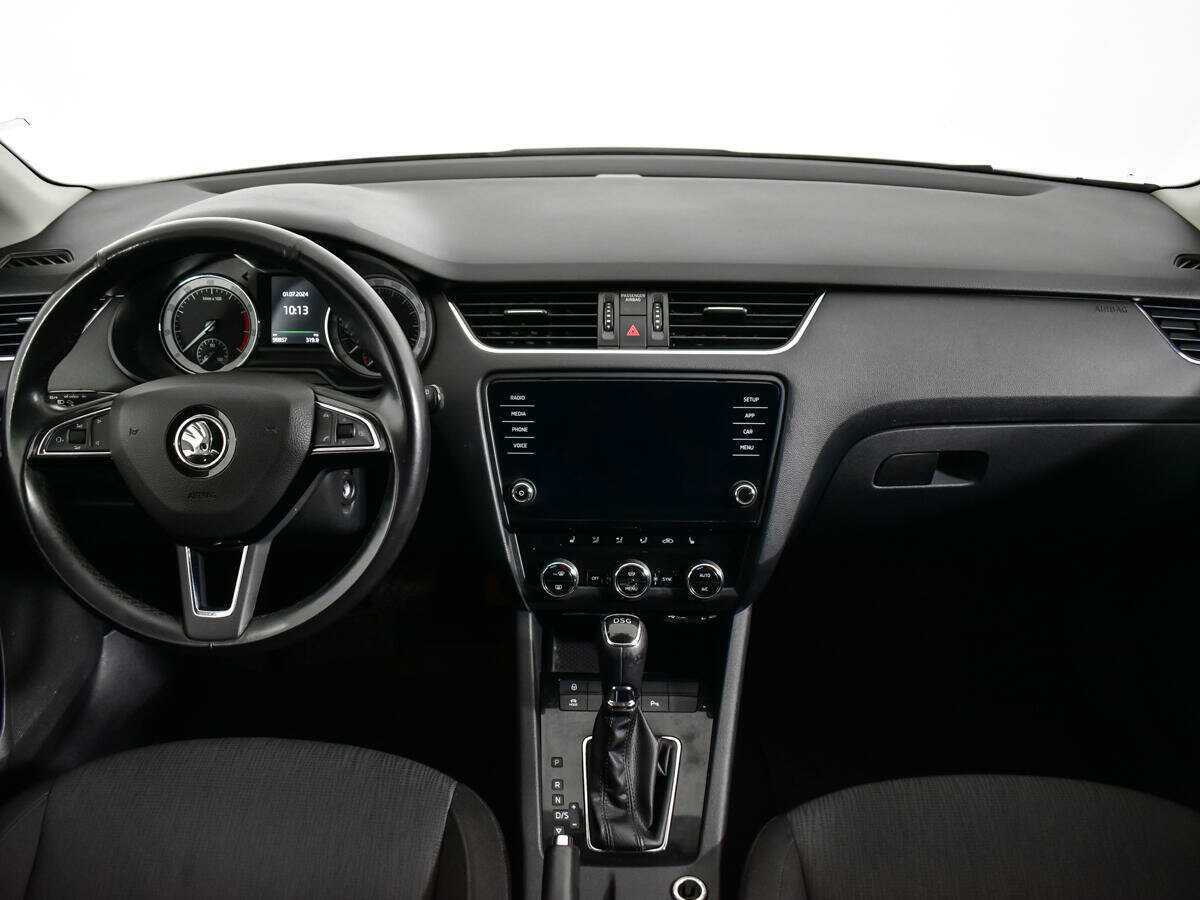 Skoda Octavia с пробегом — 2017 год. Фото: #11