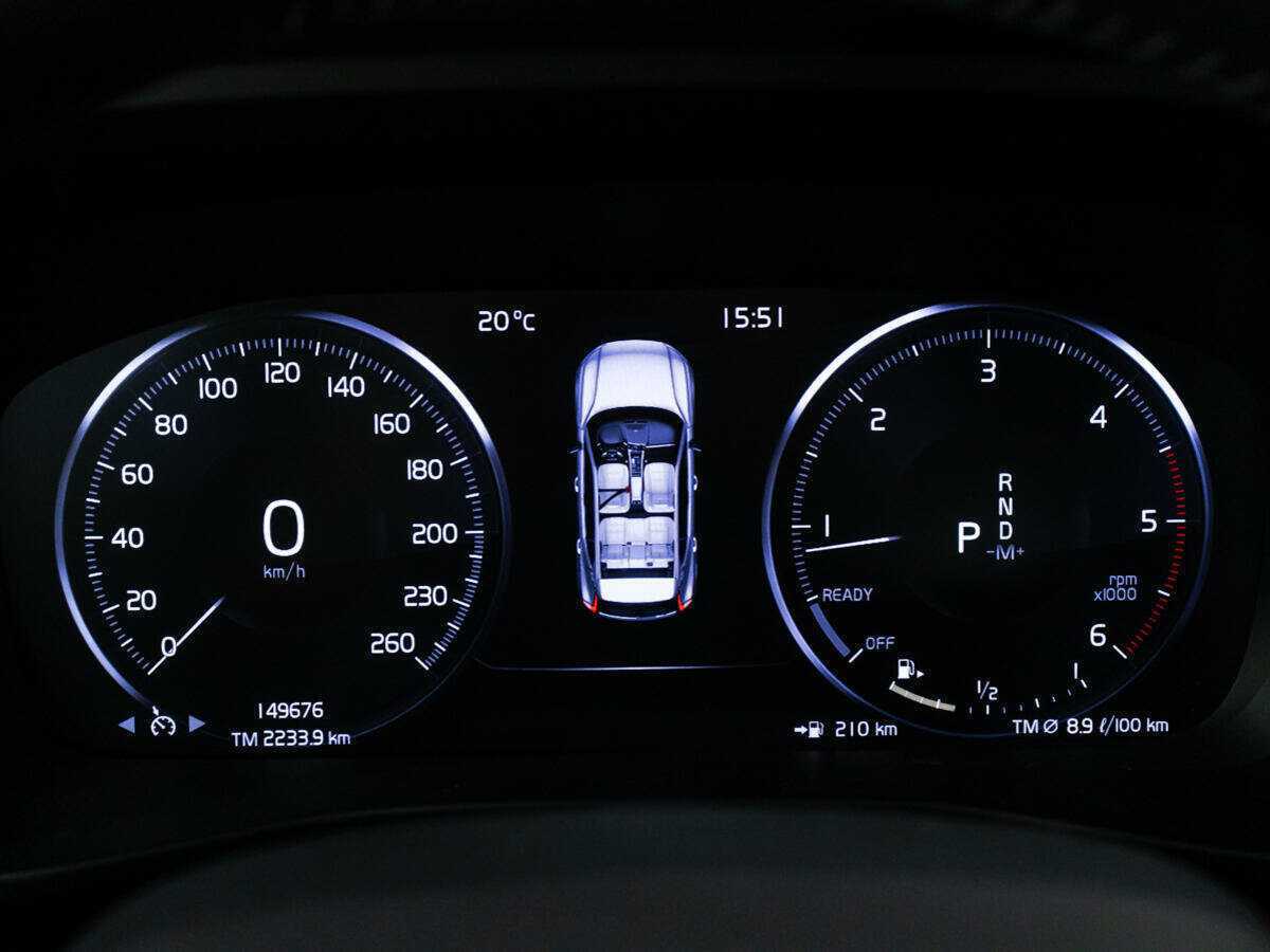 Volvo XC40 с пробегом — 2018 год. Фото: #11