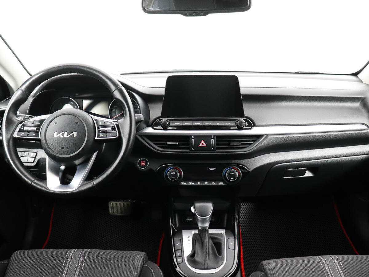 Kia Cerato с пробегом — 2021 год. Фото: #11