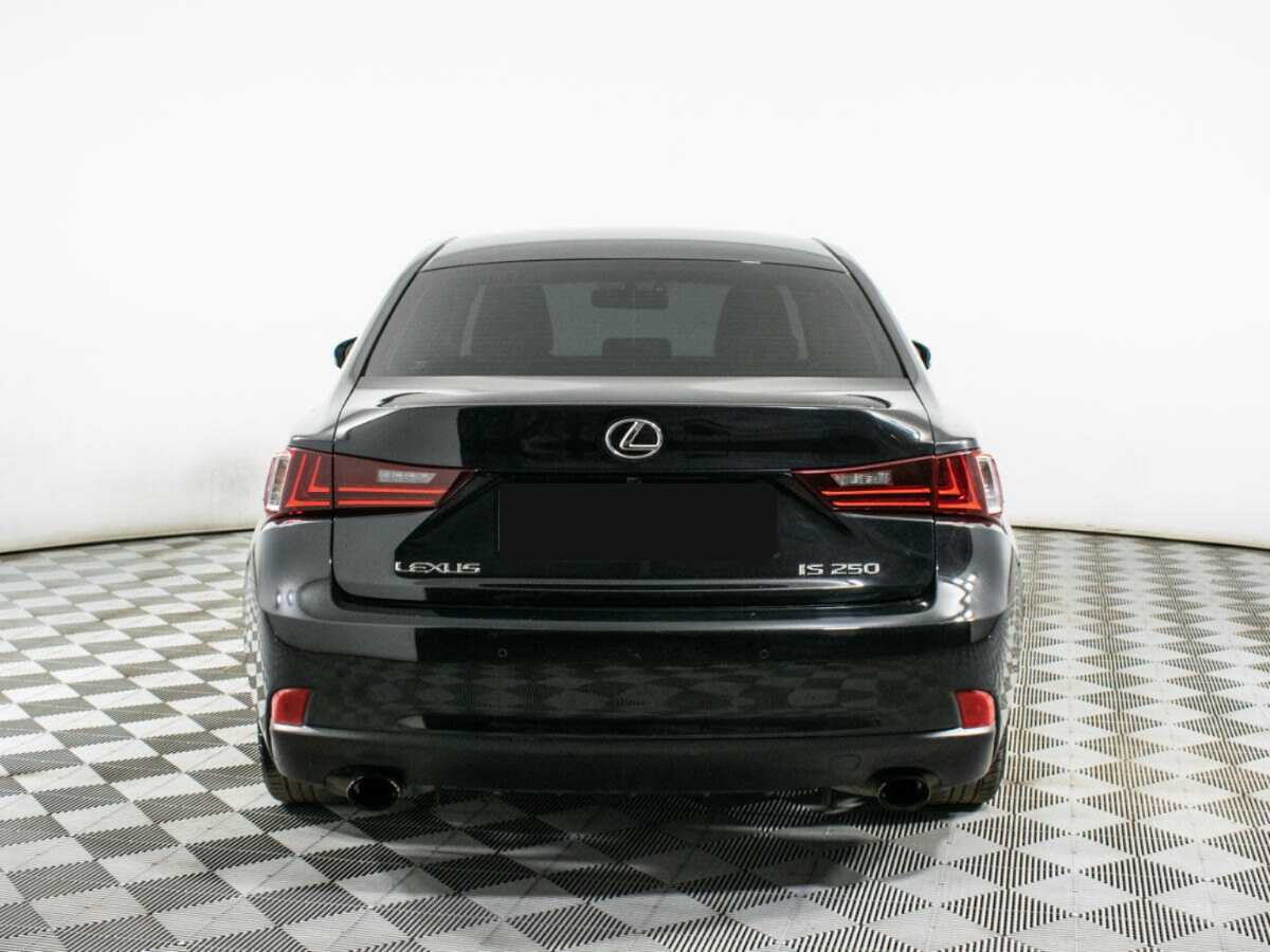 Lexus IS с пробегом — 2013 год. Фото: #4