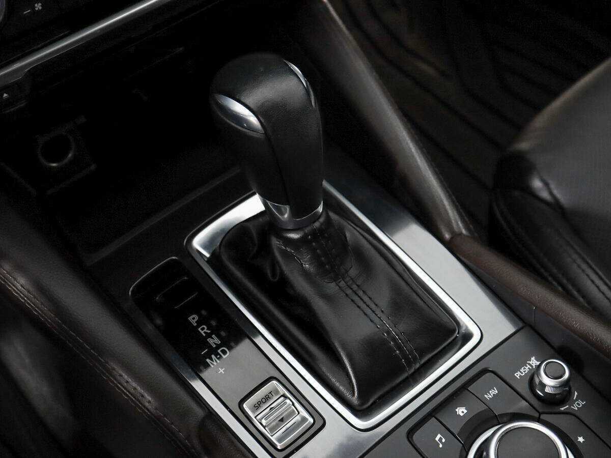Mazda 6 с пробегом — 2018 год. Фото: #9