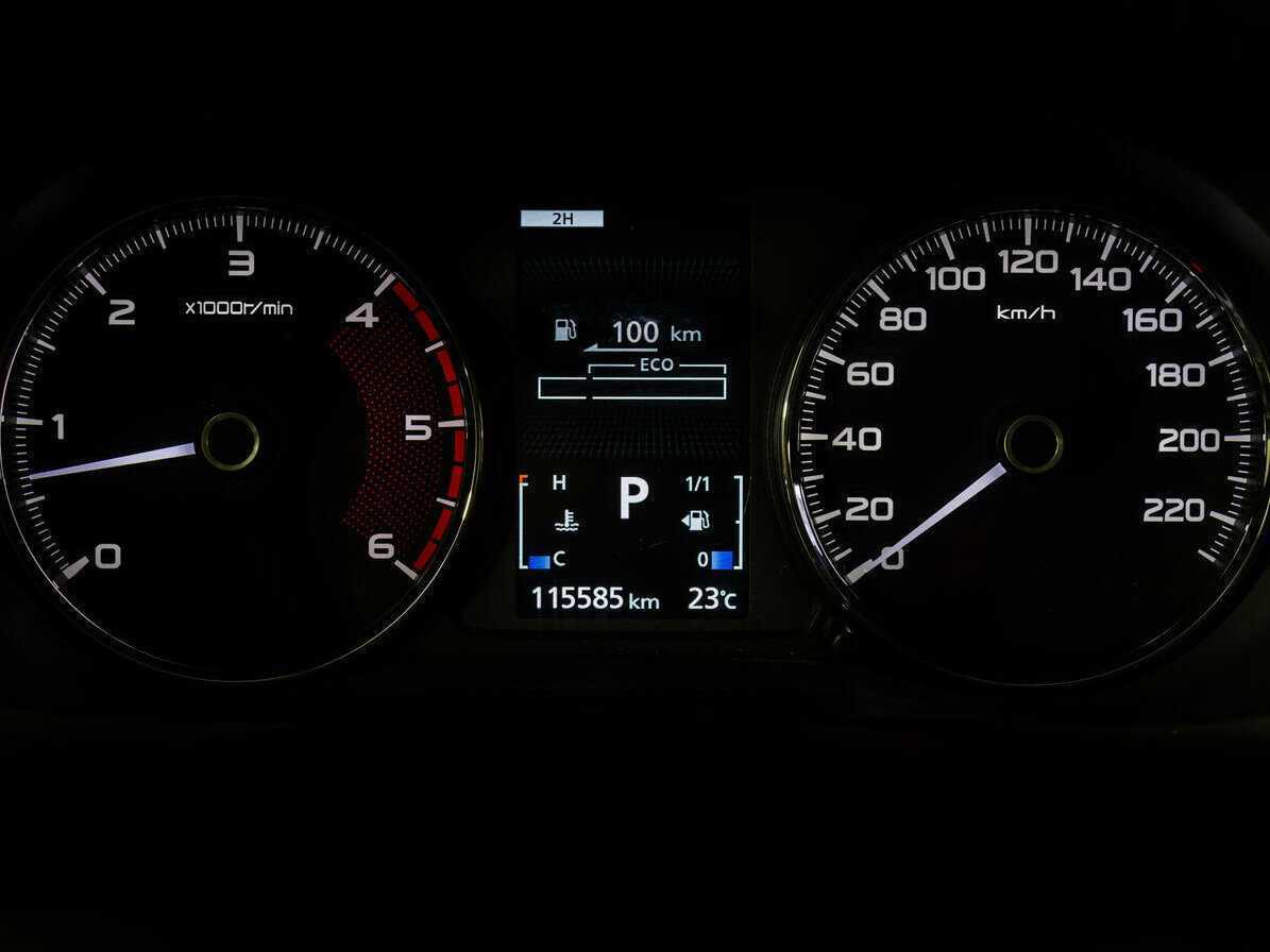 Mitsubishi Pajero Sport с пробегом — 2018 год. Фото: #16