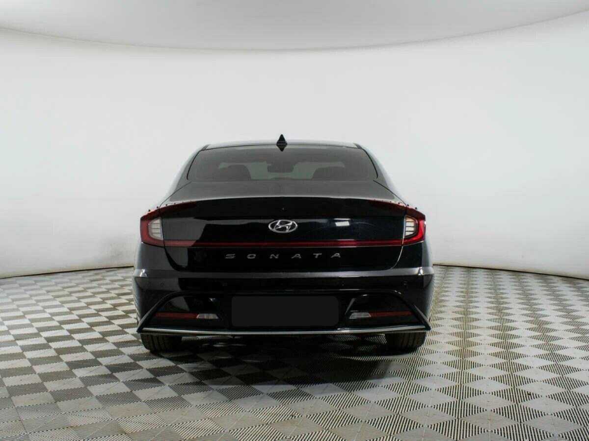 Hyundai Sonata с пробегом — 2020 год. Фото: #5