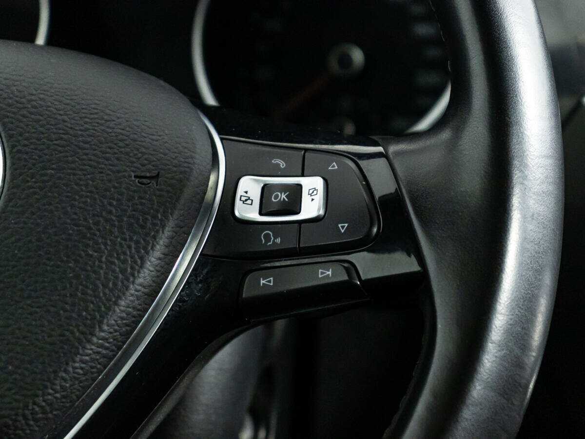 Volkswagen Tiguan с пробегом — 2018 год. Фото: #19