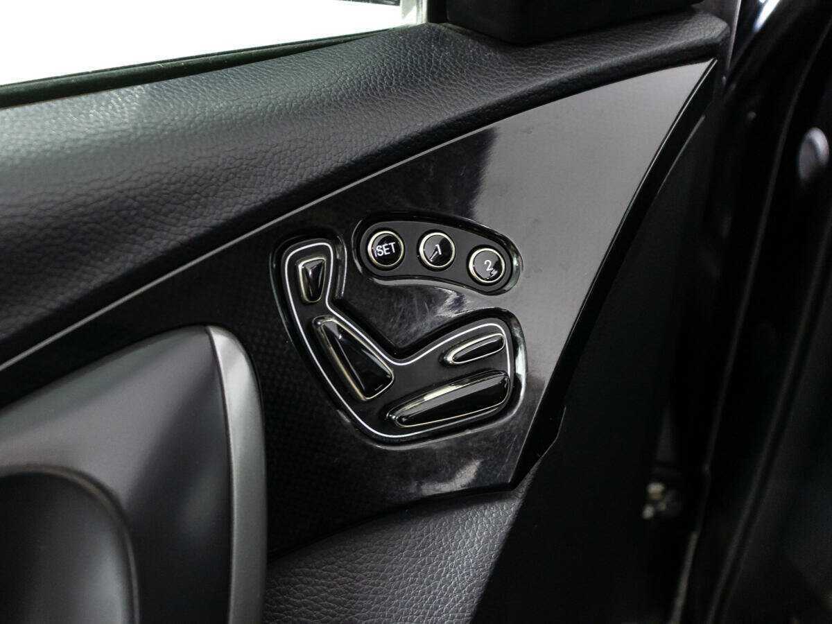 Hyundai Grandeur с пробегом — 2013 год. Фото: #15