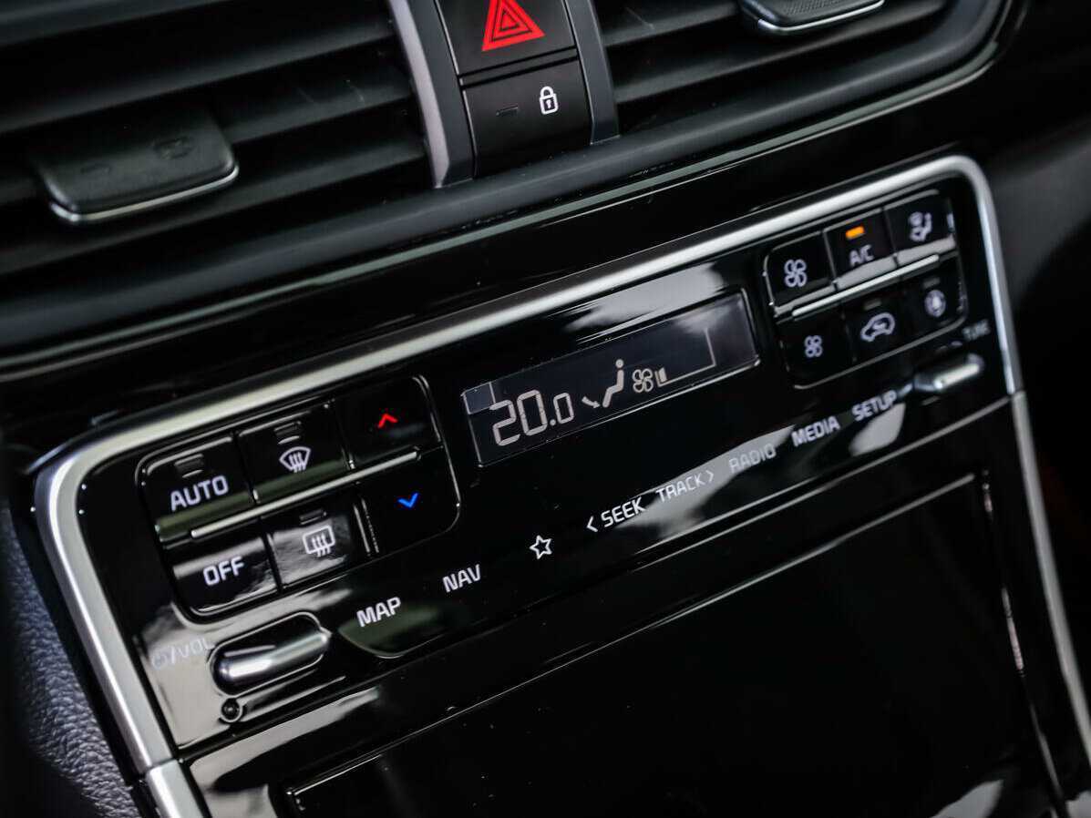 Kia Seltos с пробегом — 2023 год. Фото: #13