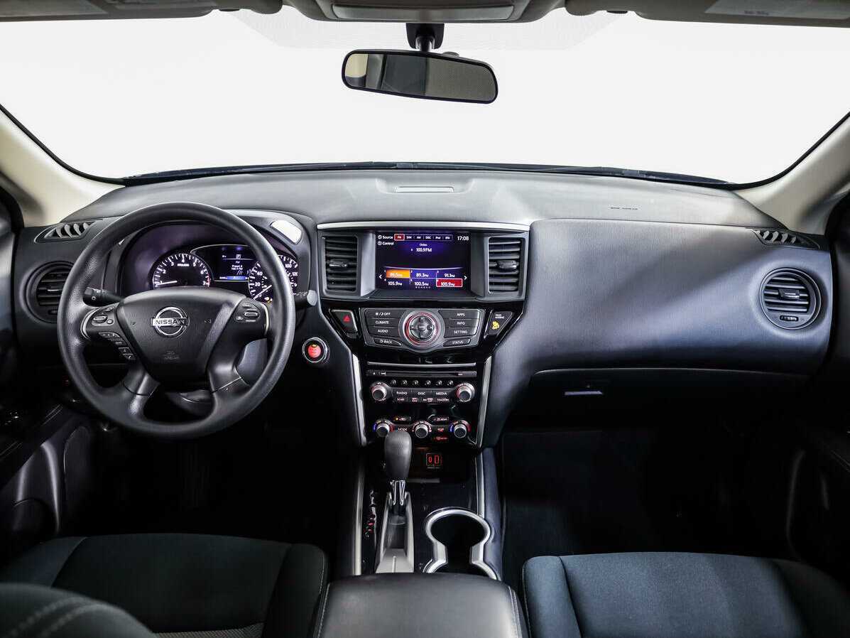 Nissan Pathfinder с пробегом — 2020 год. Фото: #8