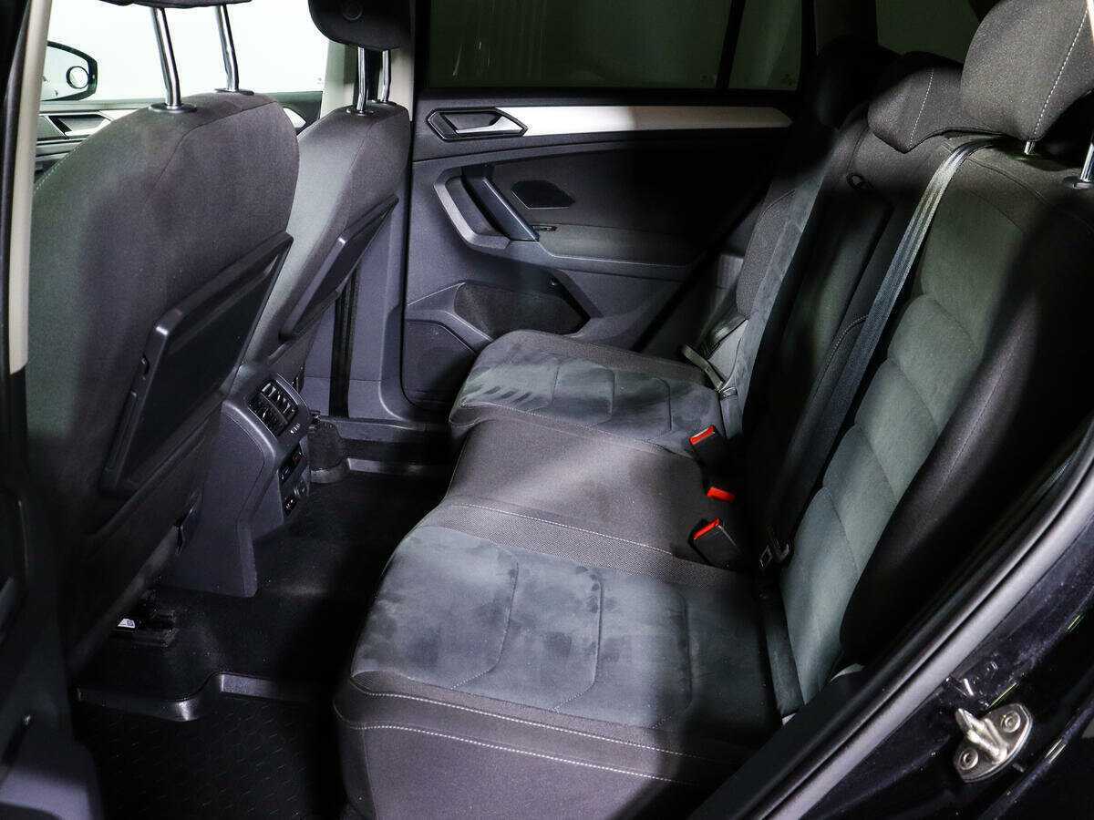 Volkswagen Tiguan с пробегом — 2018 год. Фото: #7