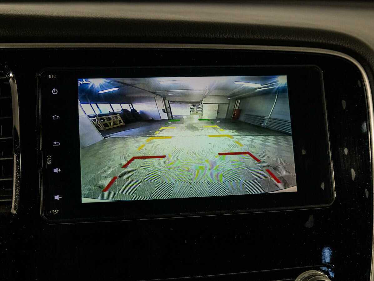 Mitsubishi Outlander с пробегом — 2020 год. Фото: #16