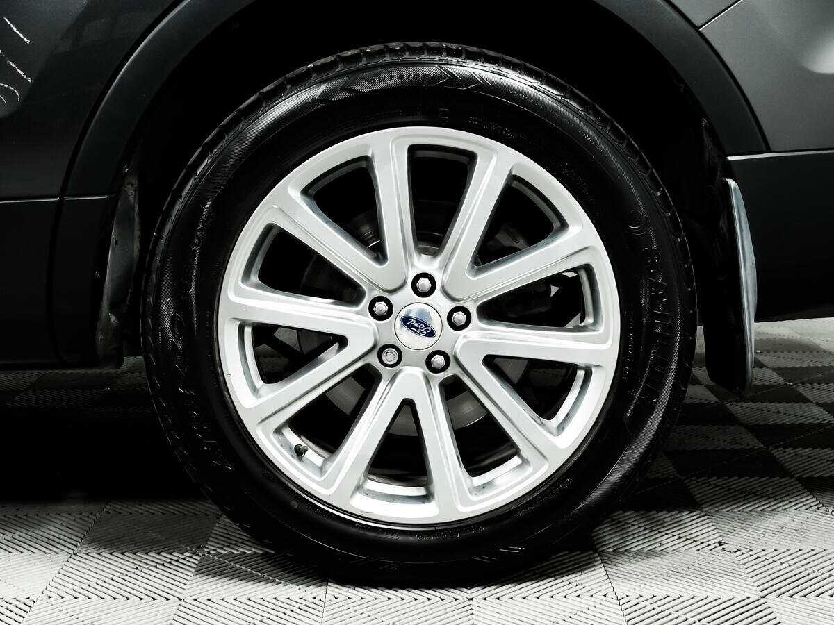 Ford Explorer с пробегом — 2017 год. Фото: #12