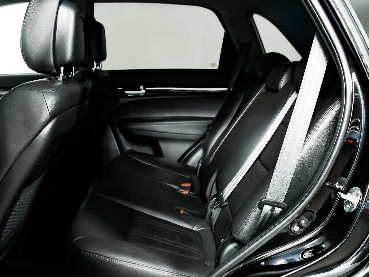 Kia Sorento с пробегом — 2019 год. Фото: #11