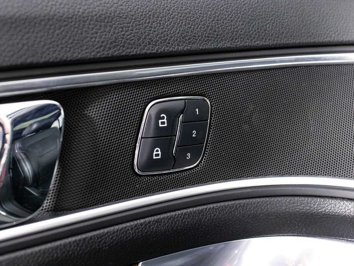 Ford Explorer с пробегом — 2017 год. Фото: #16