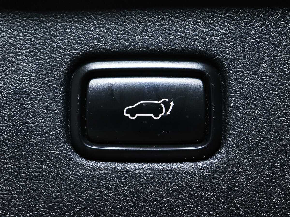 Kia Sorento с пробегом — 2016 год. Фото: #16