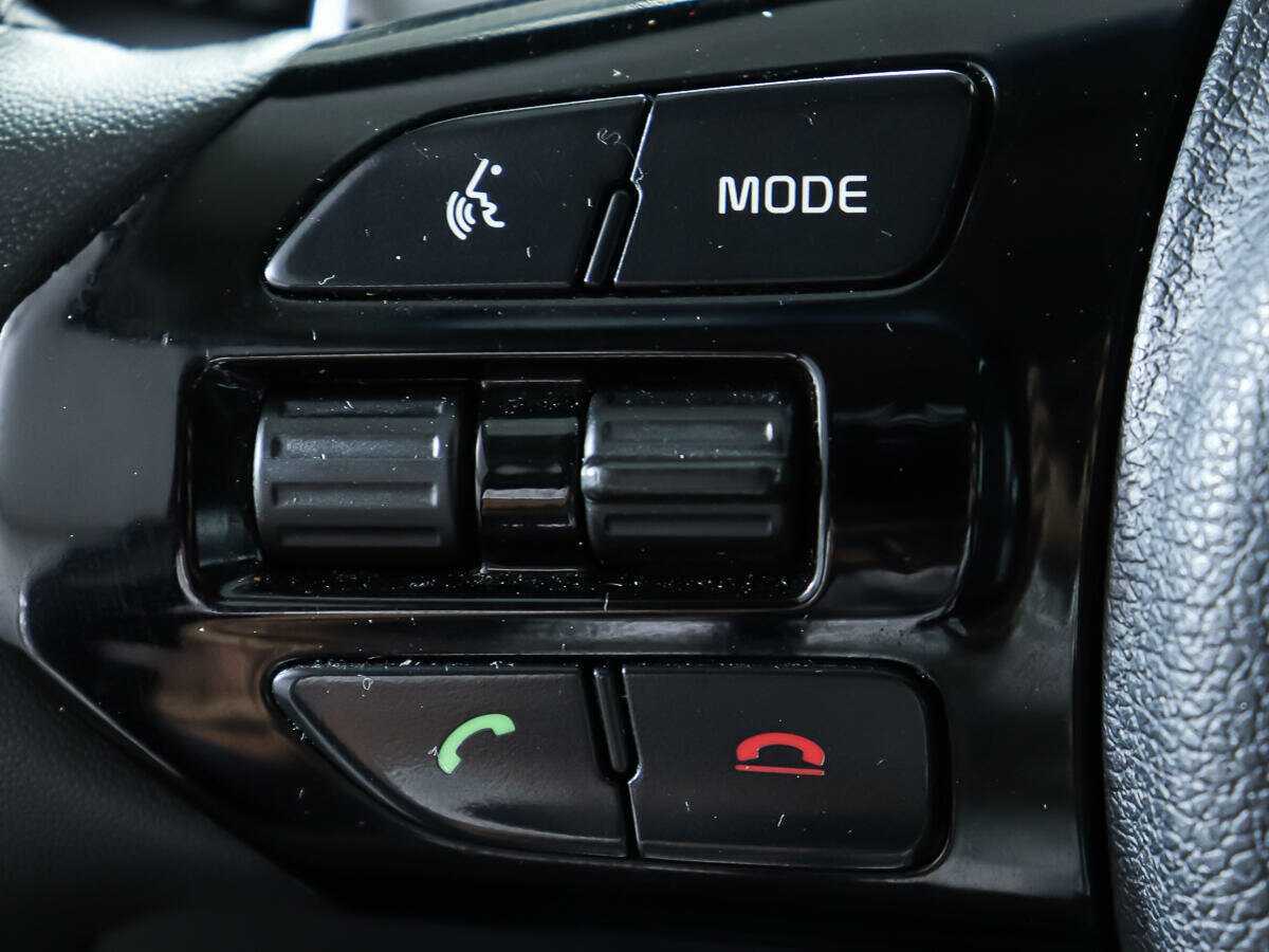 Kia Sorento с пробегом — 2016 год. Фото: #18