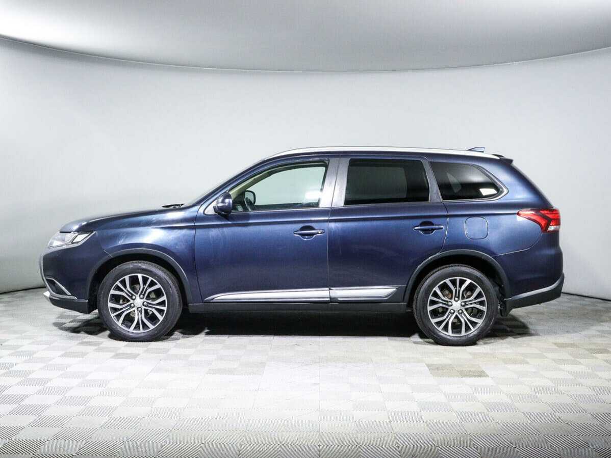 Mitsubishi Outlander с пробегом — 2018 год. Фото: #6