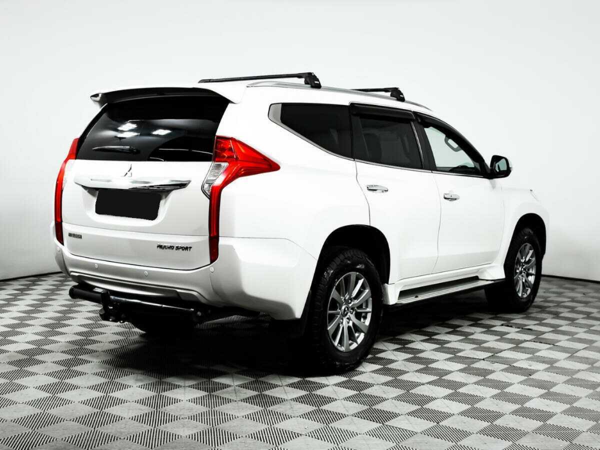 Mitsubishi Pajero Sport с пробегом — 2019 год. Фото: #4