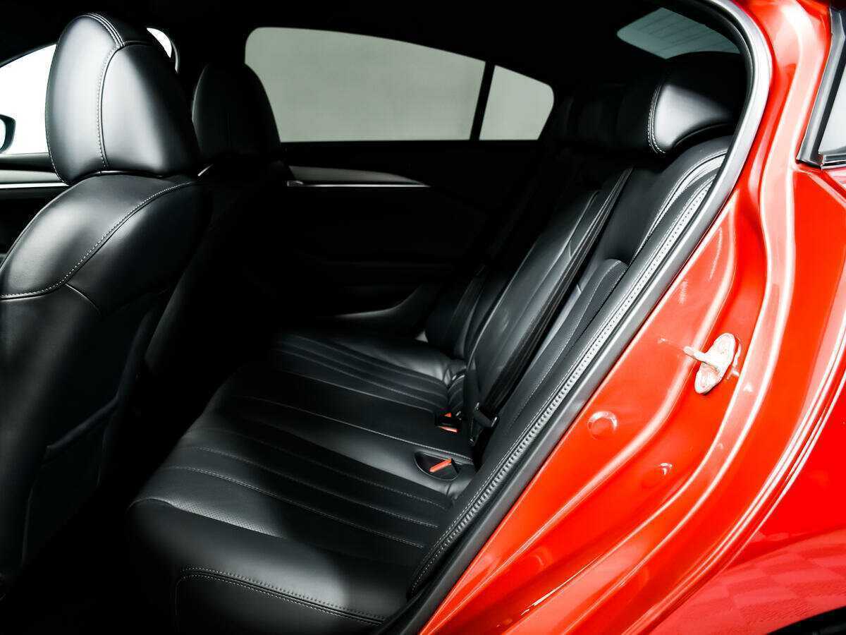 Mazda 6 с пробегом — 2021 год. Фото: #11