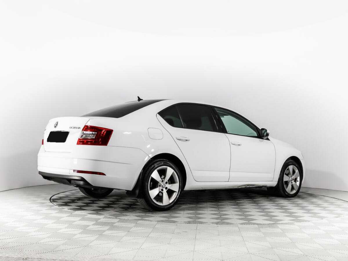 Skoda Octavia с пробегом — 2018 год. Фото: #4