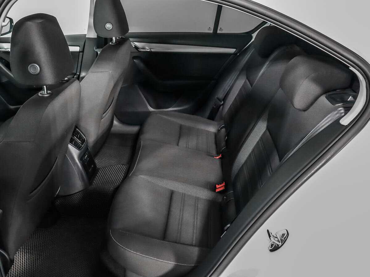 Skoda Octavia с пробегом — 2018 год. Фото: #9