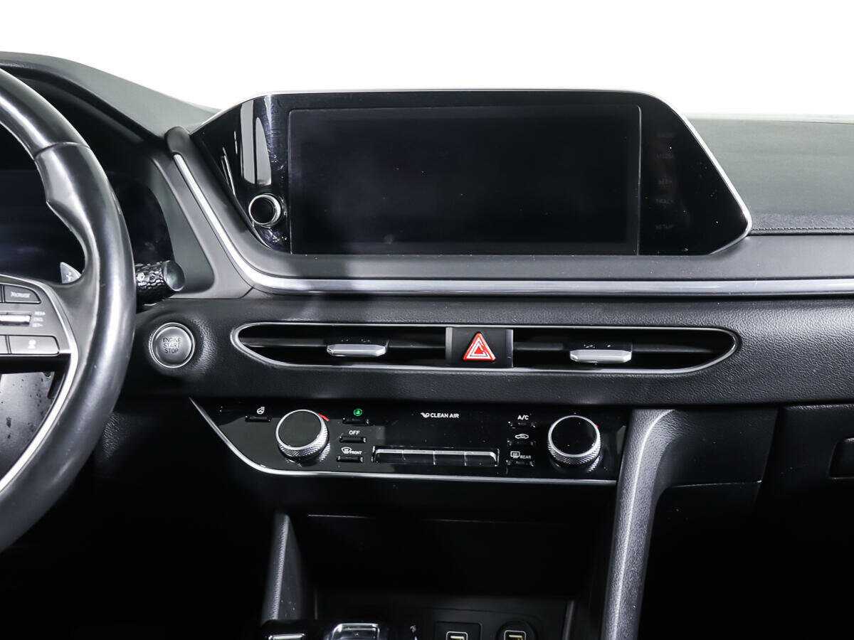 Hyundai Sonata с пробегом — 2019 год. Фото: #11