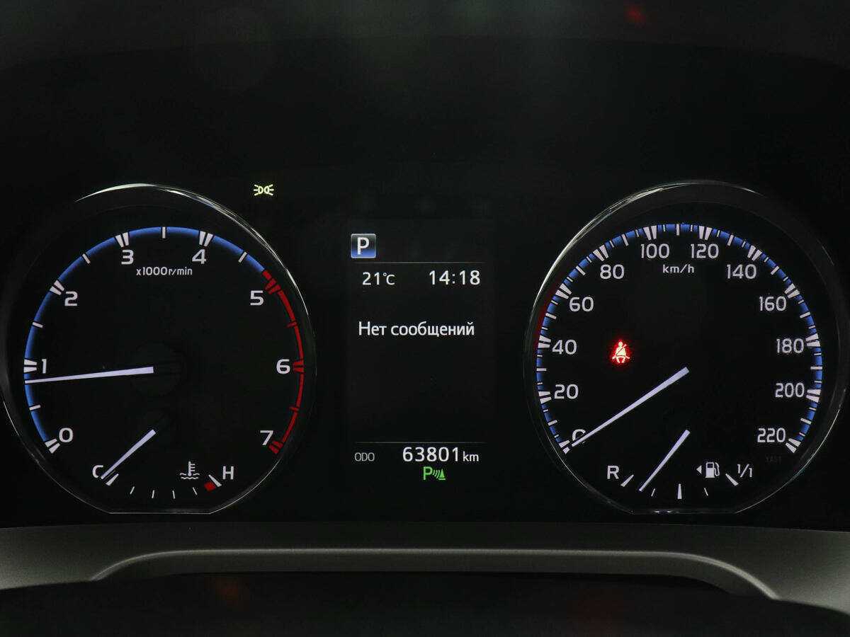 Toyota RAV4 с пробегом — 2018 год. Фото: #10