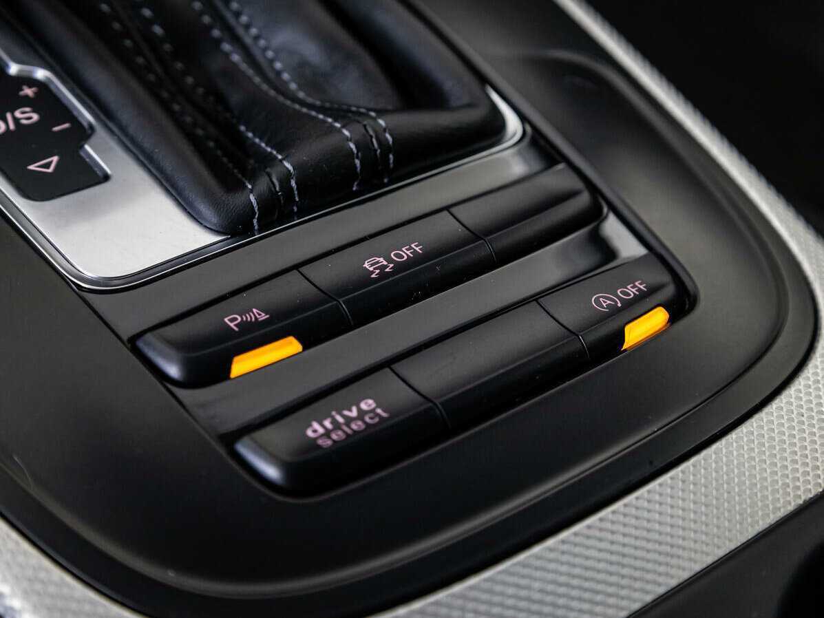 Audi A4 с пробегом — 2012 год. Фото: #13