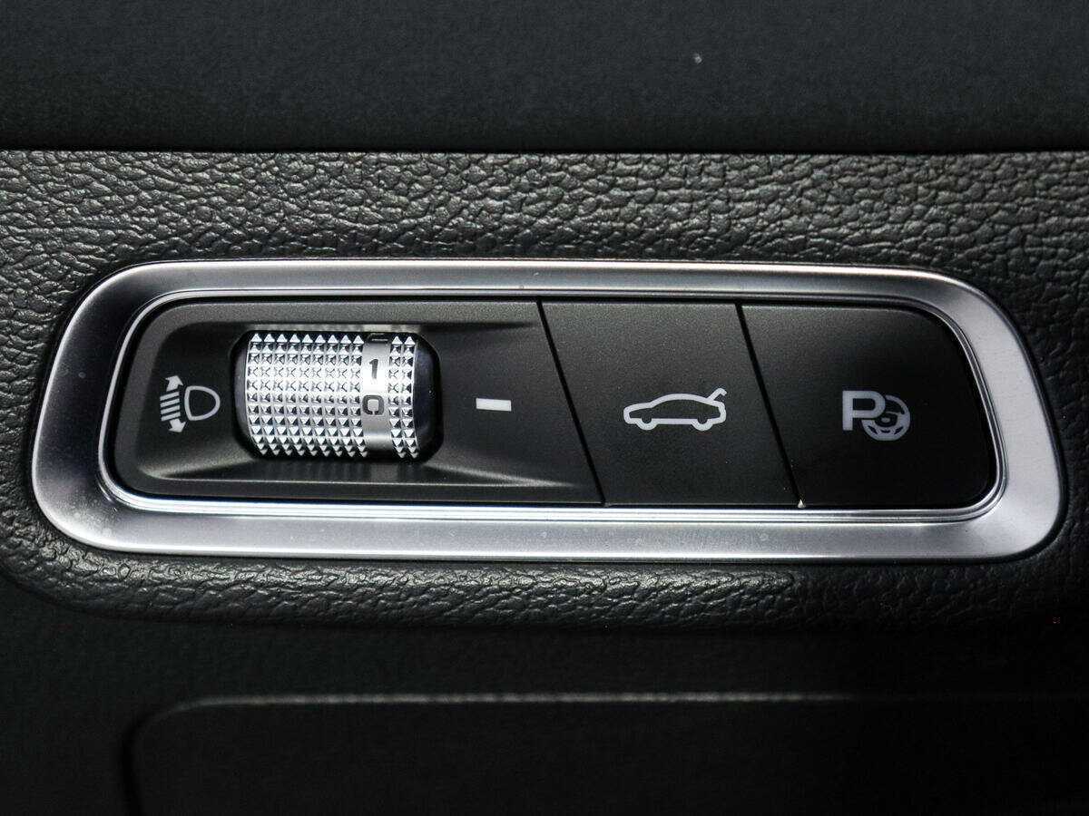 Geely Coolray с пробегом — 2023 год. Фото: #20