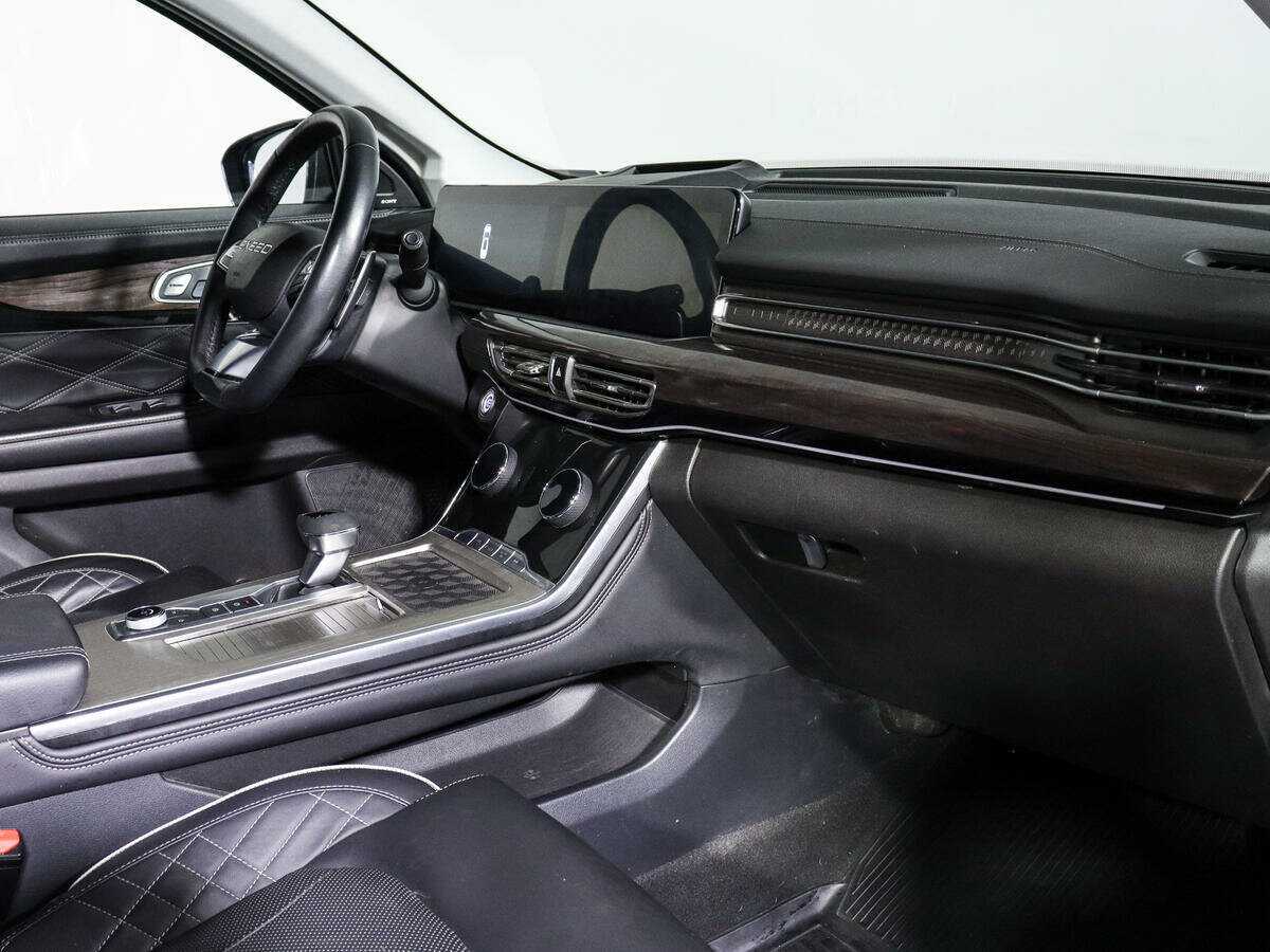 EXEED VX с пробегом — 2021 год. Фото: #8