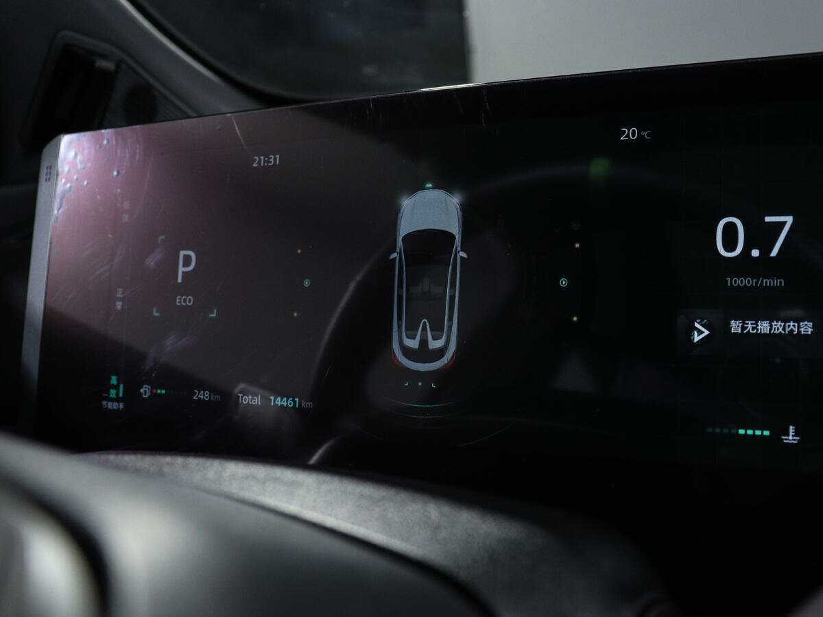 Changan UNI-T с пробегом — 2023 год. Фото: #7