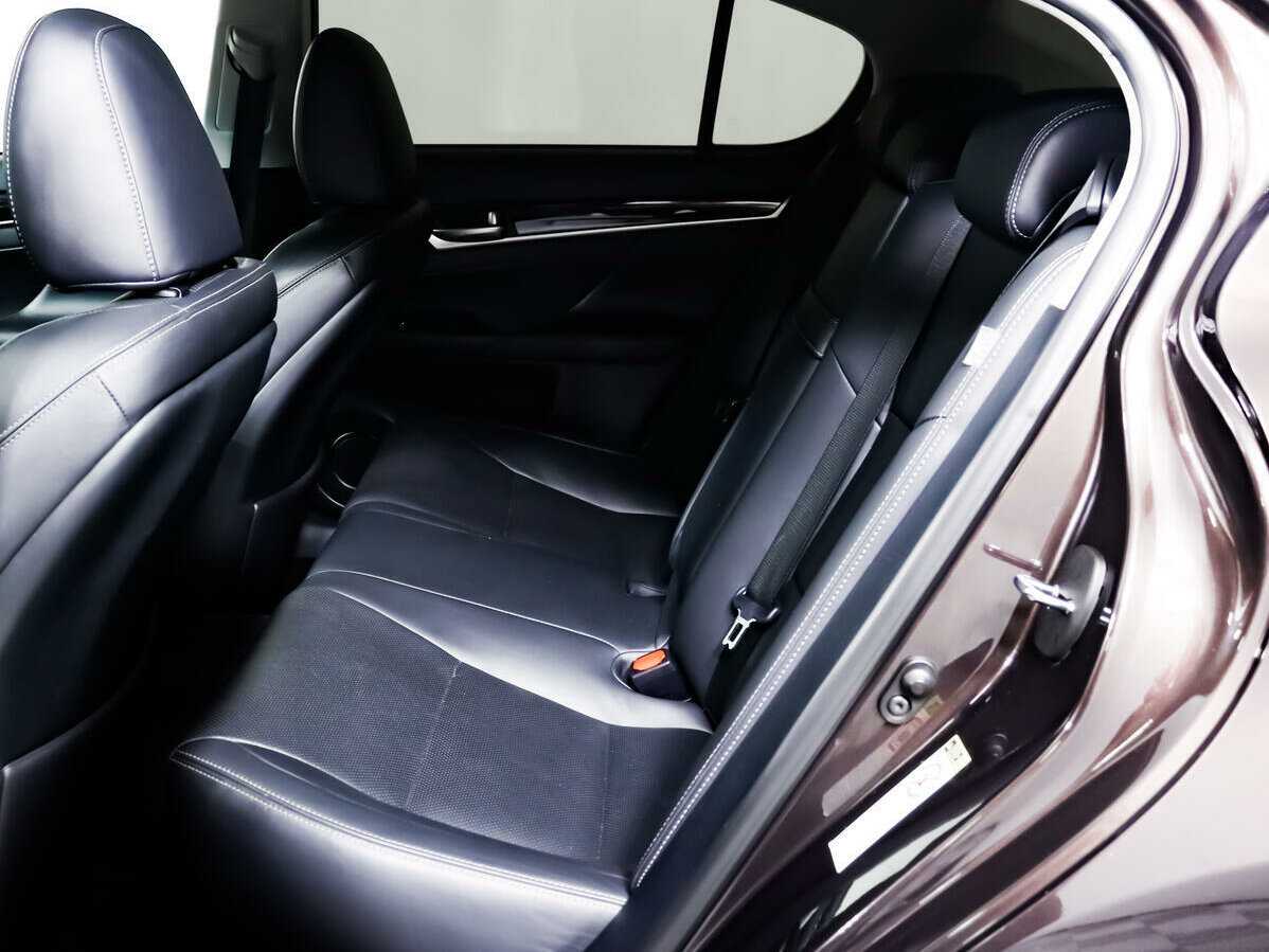 Lexus GS с пробегом — 2014 год. Фото: #9