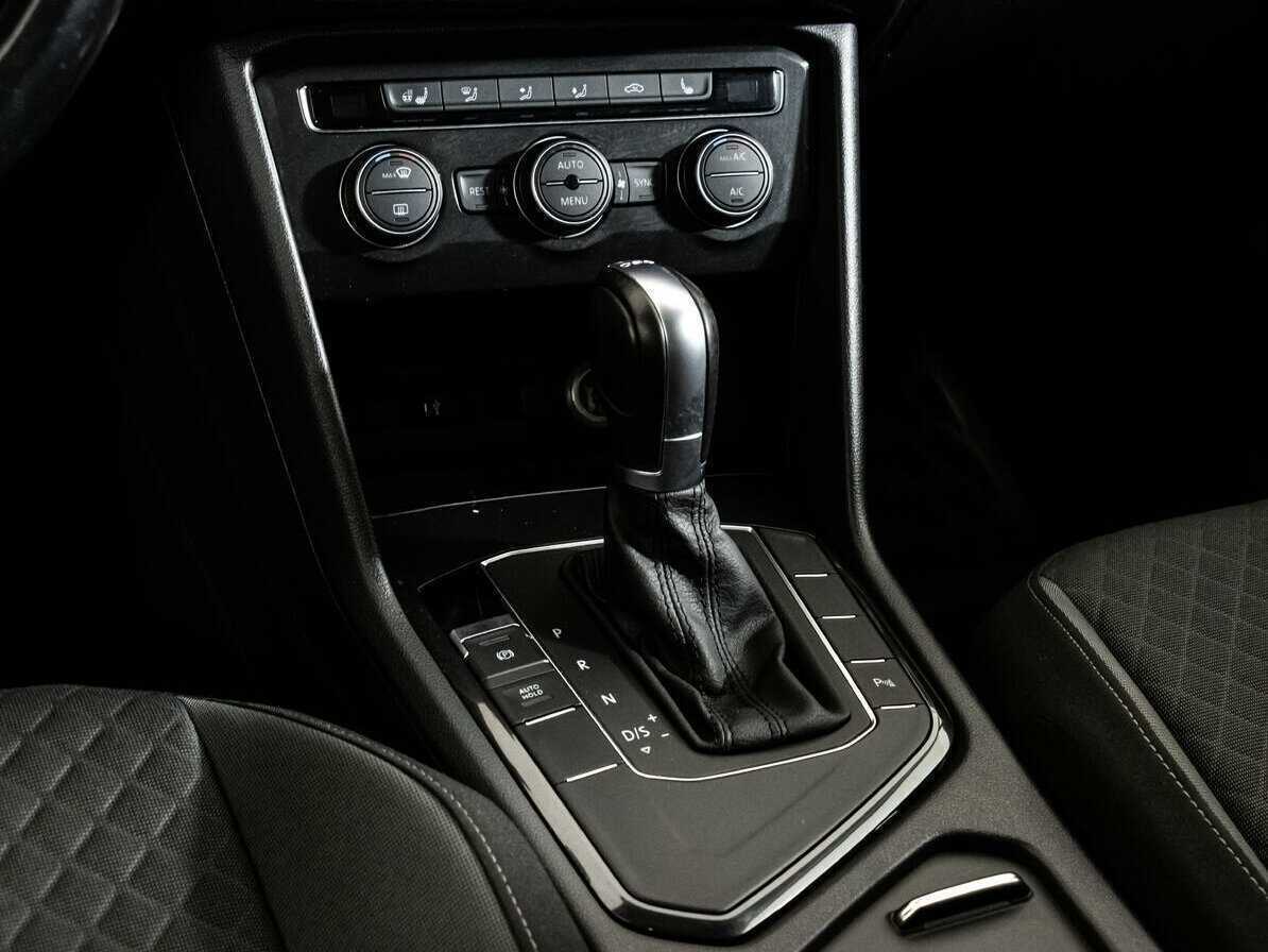 Volkswagen Tiguan с пробегом — 2017 год. Фото: #8