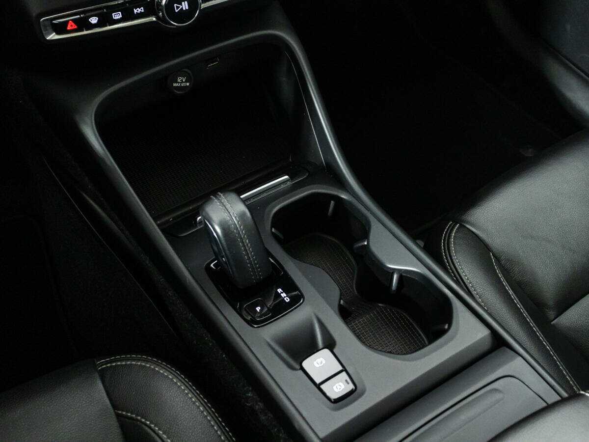 Volvo XC40 с пробегом — 2020 год. Фото: #18