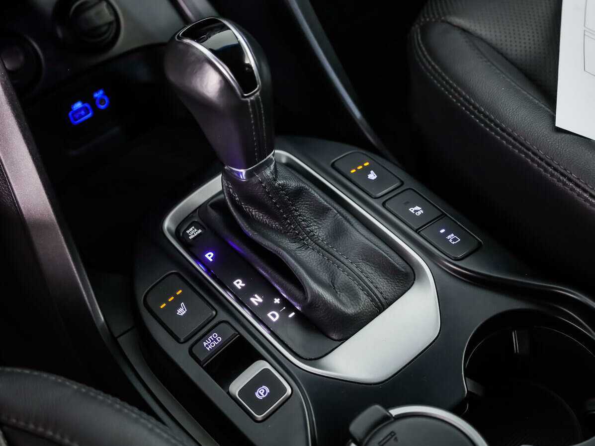 Hyundai Santa Fe с пробегом — 2017 год. Фото: #14