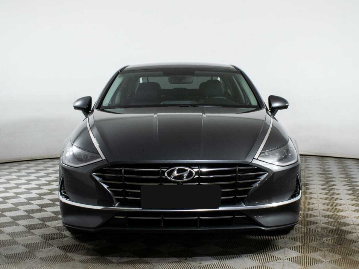 Hyundai Sonata с пробегом — 2023 год. Фото: #1