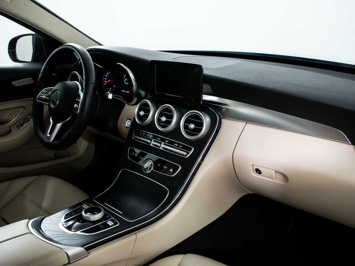 Mercedes-Benz C-Класс с пробегом — 2020 год. Фото: #8