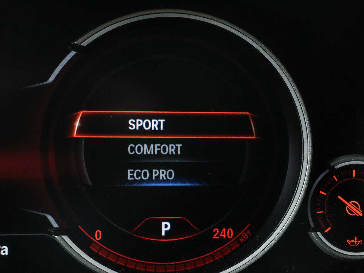 BMW 5 серии с пробегом — 2016 год. Фото: #19