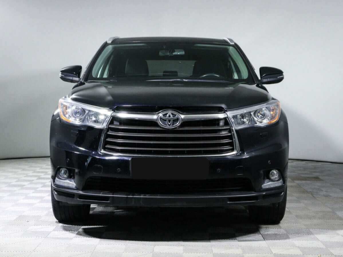 Toyota Highlander с пробегом — 2014 год. Фото: #1