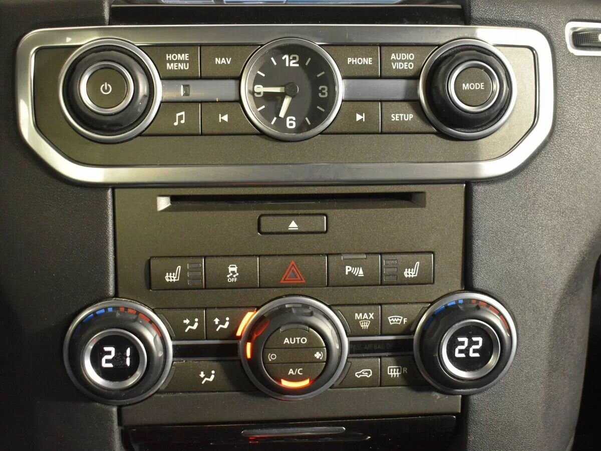 Land Rover Discovery с пробегом — 2014 год. Фото: #13