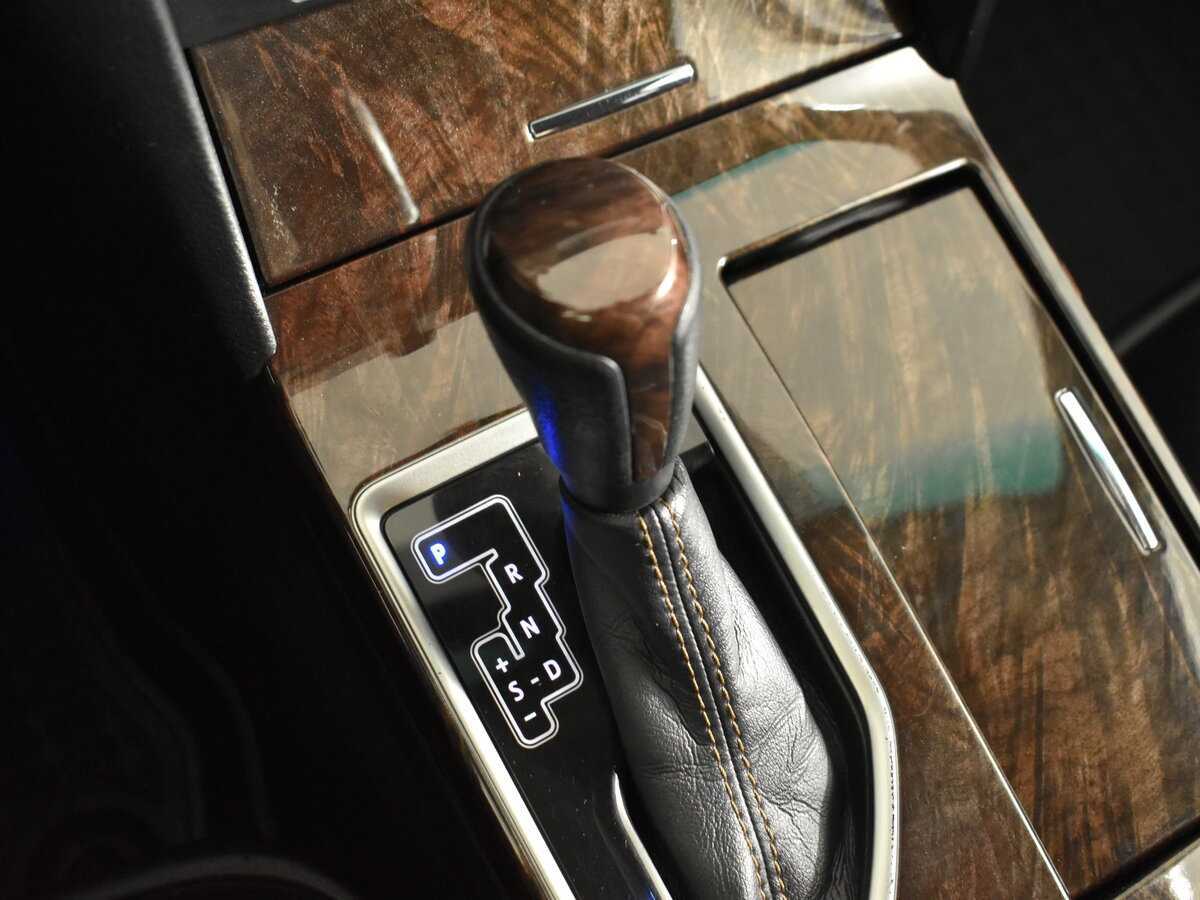 Toyota Camry с пробегом — 2017 год. Фото: #15