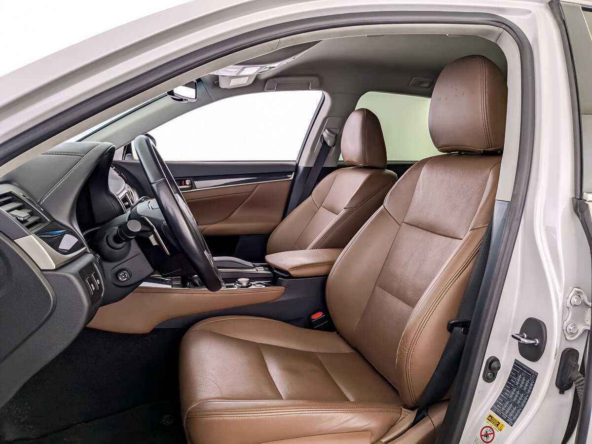 Lexus GS с пробегом — 2014 год. Фото: #15