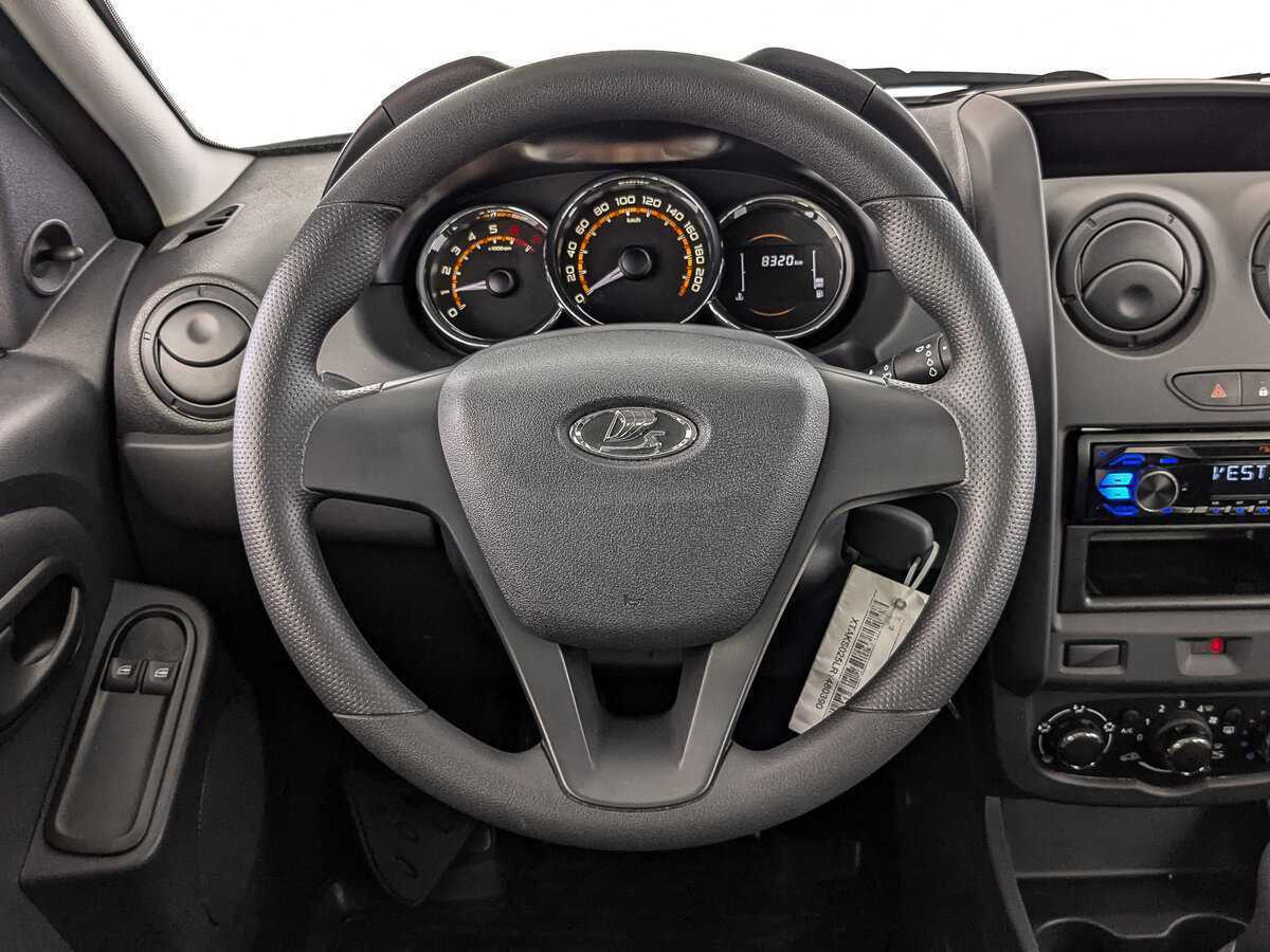 Lada (ВАЗ) Largus с пробегом — 2023 год. Фото: #17