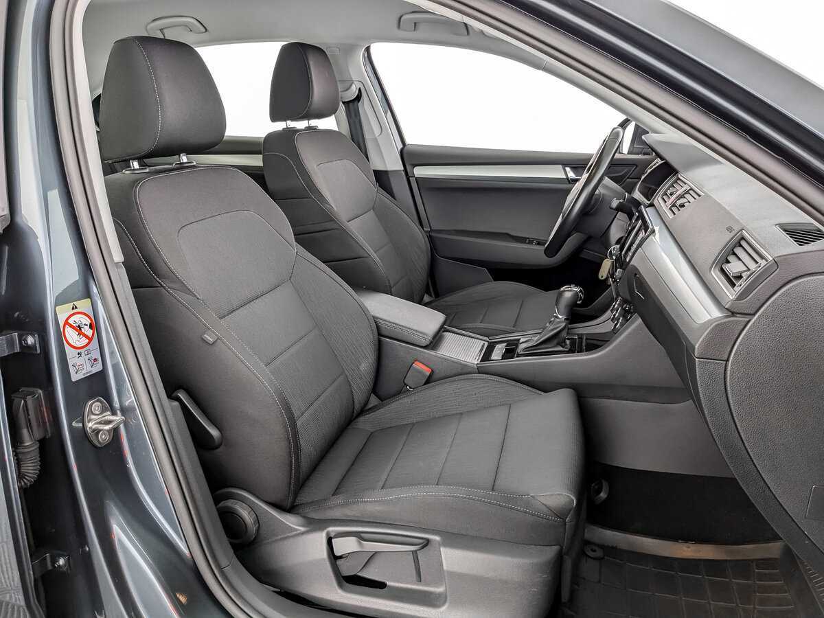 Skoda Superb с пробегом — 2018 год. Фото: #18