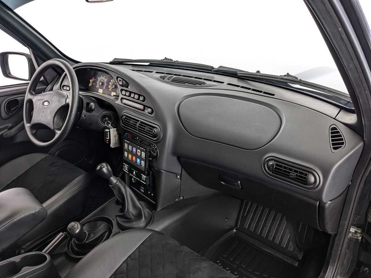 Lada (ВАЗ) Niva с пробегом — 2023 год. Фото: #8