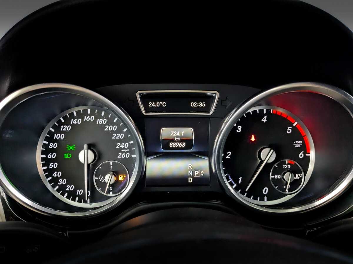 Mercedes-Benz M-Класс с пробегом — 2014 год. Фото: #10