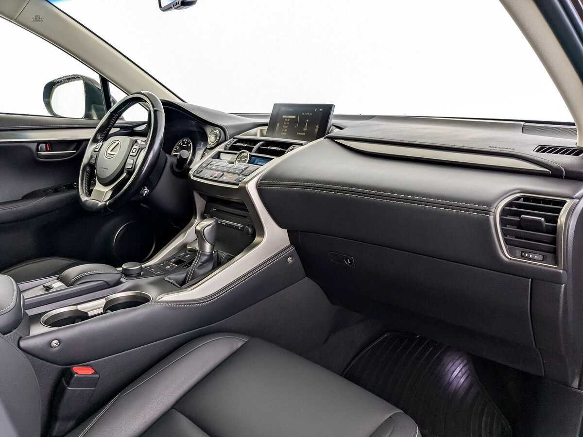 Lexus NX с пробегом — 2017 год. Фото: #8